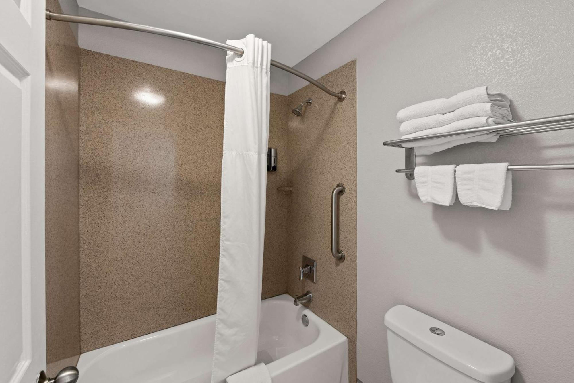 Best Western Executive Inn Grove City Exterior foto